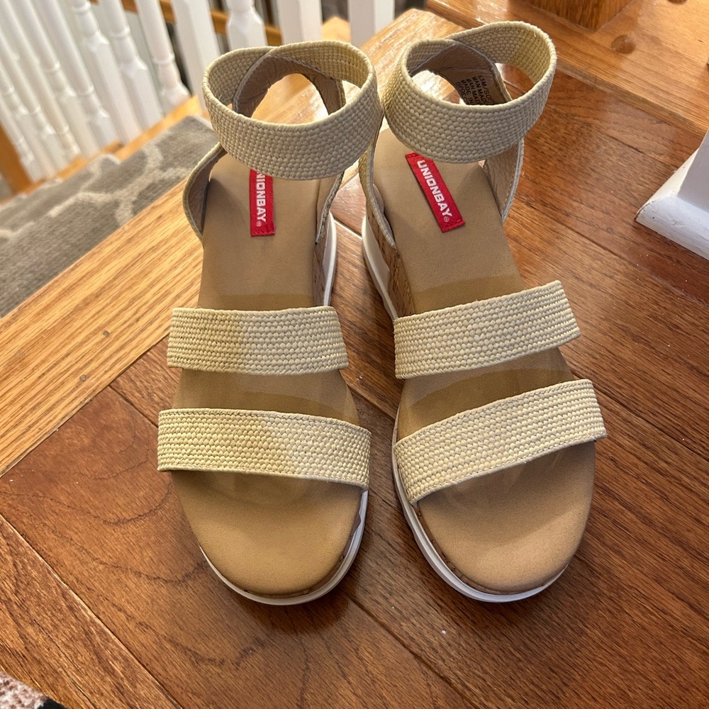 Union bay Sandals